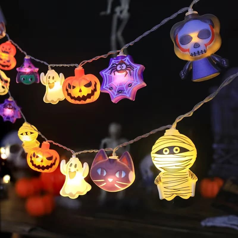 Guirnalda de luces con forma de Halloween a pilas